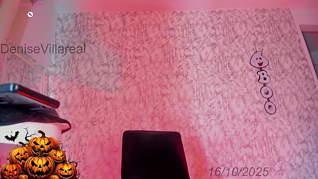 DeniseVillareal online show from October 16, 2025, 10:22 pm