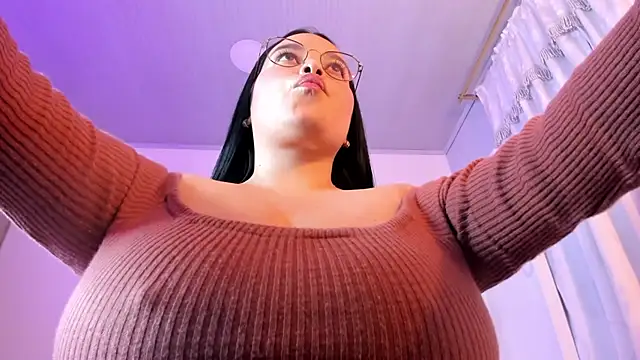 Ashanty vera15 online show from January 22, 2025, 4:02 am