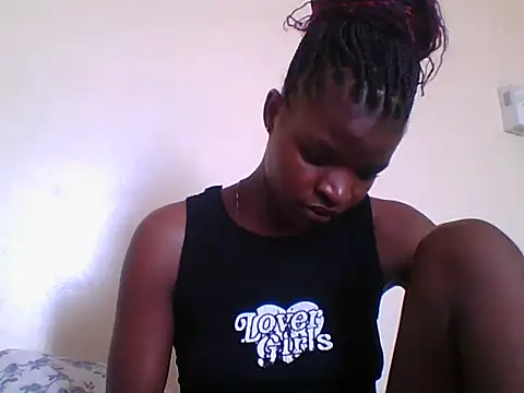 Snapshot of hotgal1112 chatting on December 14, 2025, 9:03 am hotgal1112 online show from December 14, 2025, 9:03 am