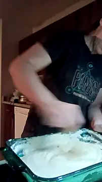 Snapshot of SexyB214 chatting on February 2, 2026, 2:21 am SexyB214 online show from February 2, 2026, 2:21 am