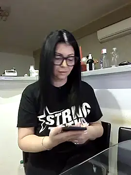 Milf Abigail online show from November 19, 2025, 1:49 am