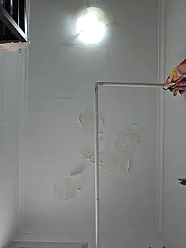 Snapshot of polla_calientes47 chatting on January 9, 2025, 9:16 am polla calientes47 online show from January 9, 2025, 9:16 am