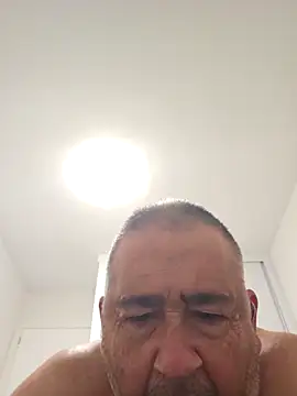 Snapshot of polla_calientes47 chatting on October 21, 2025, 9:15 pm polla calientes47 online show from October 21, 2025, 9:15 pm