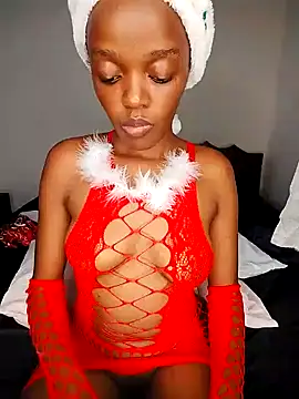 Snapshot of Bella_kiki chatting on December 9, 2024, 8:12 pm Bella kiki online show from December 9, 2024, 8:12 pm