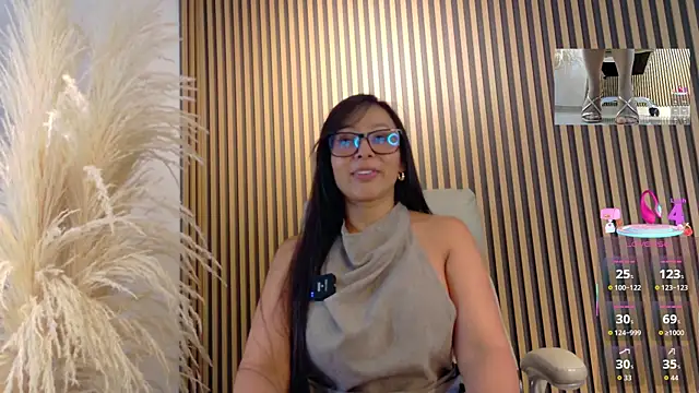 lulu 072 online show from June 19, 2026, 12:48 am