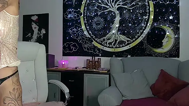 SexxyLiviaa online show from December 31, 2024, 4:46 pm