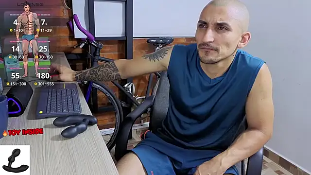 Marck Muscle online show from February 5, 2026, 11:42 pm