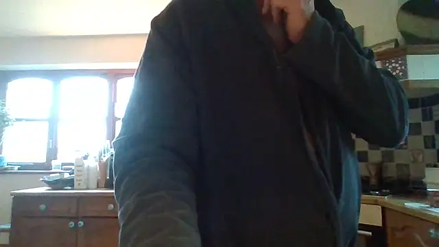 Snapshot of jakjak106 chatting on February 4, 2026, 10:10 am jakjak106 online show from February 4, 2026, 10:10 am