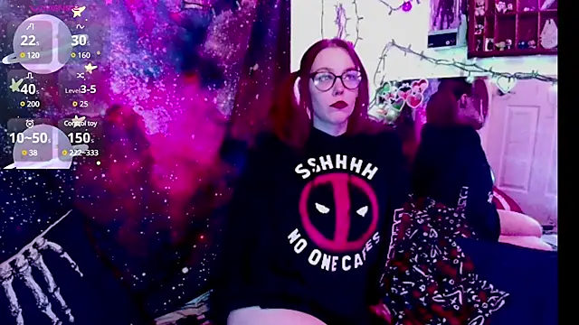 Snapshot of EverlyEster chatting on January 12, 2025, 5:34 am EverlyEster online show from January 12, 2025, 5:34 am