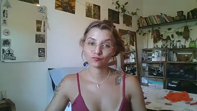 SweetyBabyDemon online show from March 8, 2025, 8:14 pm