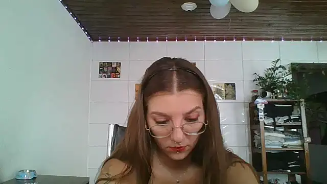 Snapshot of SweetyBabyDemon chatting on March 12, 2026, 2:01 pm SweetyBabyDemon online show from March 12, 2026, 2:01 pm