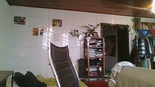 Snapshot of SweetyBabyDemon chatting on April 6, 2026, 1:45 pm SweetyBabyDemon online show from April 6, 2026, 1:45 pm