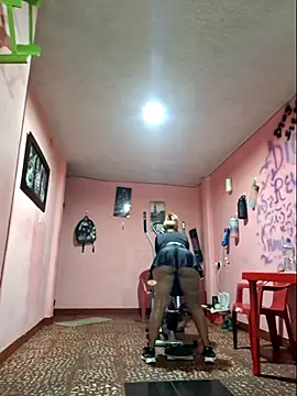 Snapshot of gatadeojosclaros chatting on November 4, 2025, 3:05 am gatadeojosclaros online show from November 4, 2025, 3:05 am