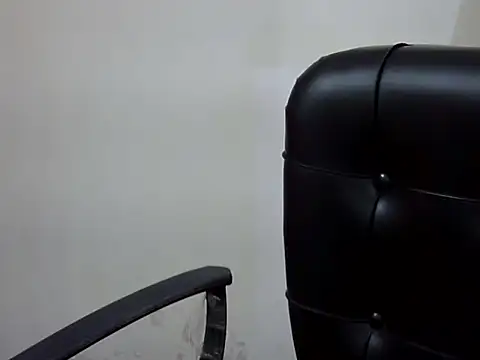 Snapshot of sexy_twisha chatting on January 8, 2025, 6:41 am sexy twisha online show from January 8, 2025, 6:41 am