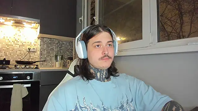 Snapshot of _torfin_ chatting on January 11, 2025, 5:51 pm torfin online show from January 11, 2025, 5:51 pm