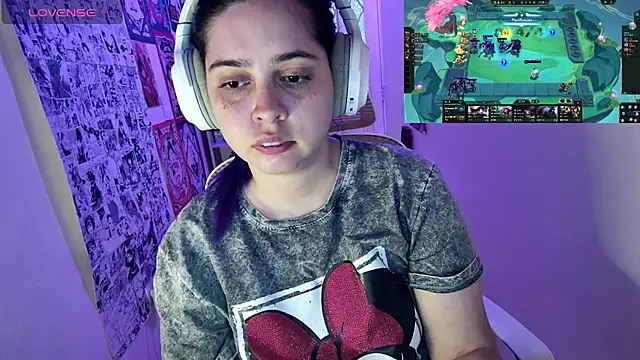 Snapshot of Vallolet_Spencer chatting on February 13, 2026, 3:02 am Vallolet Spencer online show from February 13, 2026, 3:02 am