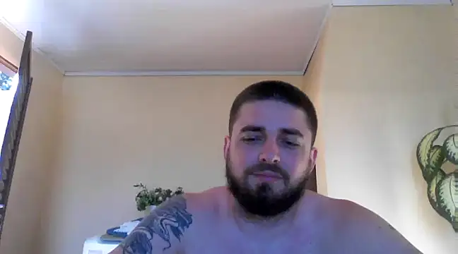 Snapshot of Dat1994 chatting on December 17, 2024, 8:32 pm Dat1994 online show from December 17, 2024, 8:32 pm