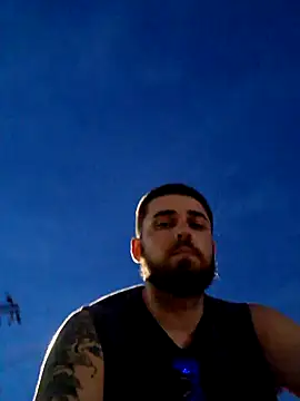 Snapshot of Dat1994 chatting on December 19, 2024, 10:42 pm Dat1994 online show from December 19, 2024, 10:42 pm