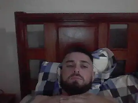 Snapshot of Dat1994 chatting on December 29, 2024, 3:33 am Dat1994 online show from December 29, 2024, 3:33 am