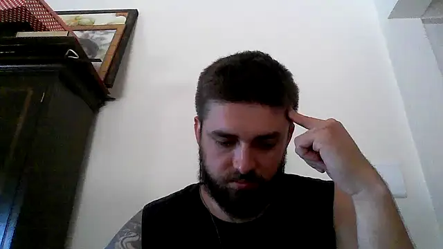 Snapshot of Dat1994 chatting on January 28, 2025, 5:35 pm Dat1994 online show from January 28, 2025, 5:35 pm