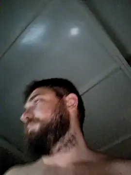 Snapshot of Dat1994 chatting on February 7, 2025, 1:36 am Dat1994 online show from February 7, 2025, 1:36 am