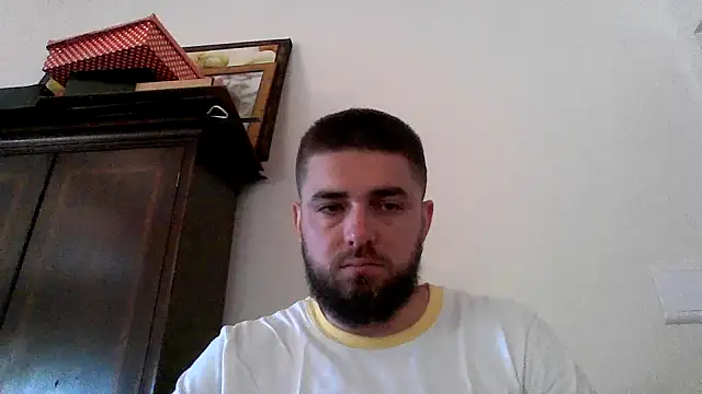 Snapshot of Dat1994 chatting on February 13, 2025, 12:11 pm Dat1994 online show from February 13, 2025, 12:11 pm