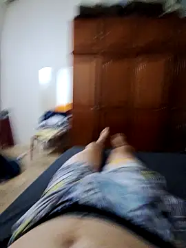 Snapshot of Dat1994 chatting on September 13, 2025, 1:05 am Dat1994 online show from September 13, 2025, 1:05 am