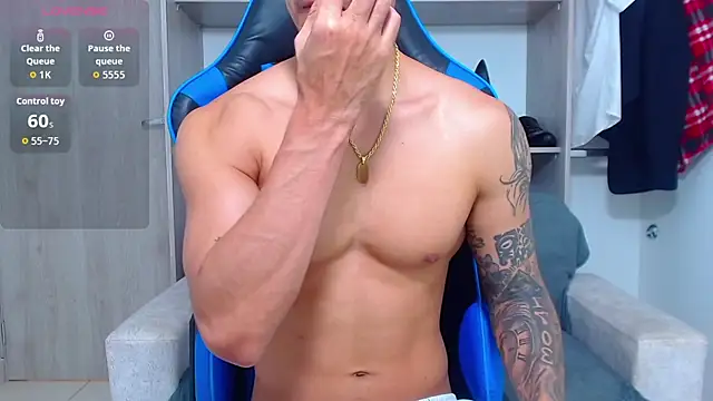 Snapshot of Tristan-bm chatting on October 22, 2025, 1:55 pm Tristan-bm online show from October 22, 2025, 1:55 pm