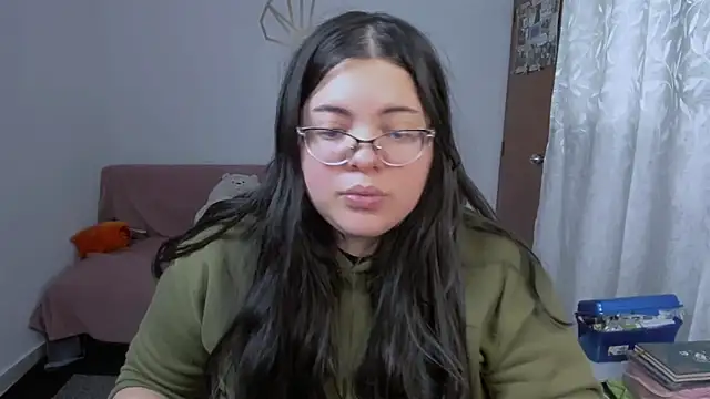 Snapshot of Aria_Fullbuster chatting on January 7, 2026, 8:11 pm Aria Fullbuster online show from January 7, 2026, 8:11 pm