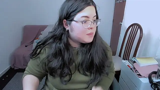 Snapshot of Aria_Fullbuster chatting on February 5, 2026, 8:35 pm Aria Fullbuster online show from February 5, 2026, 8:35 pm