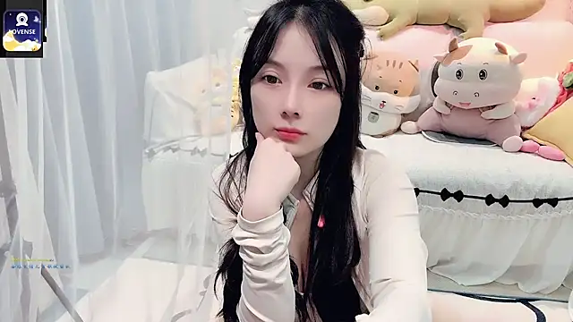 Snapshot of AKiKi711 chatting on September 21, 2025, 5:03 pm AKiKi711 online show from September 21, 2025, 5:03 pm