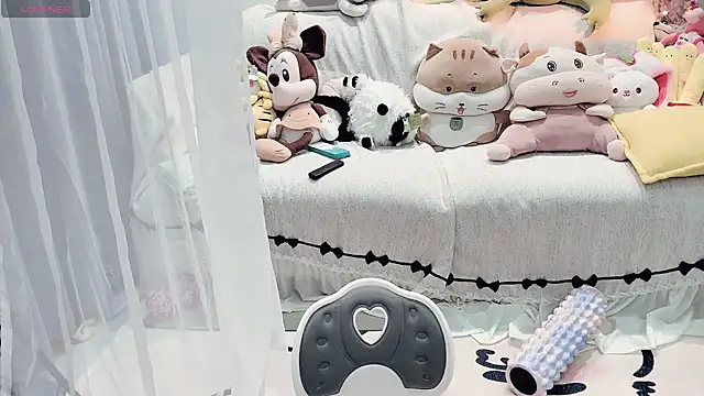 Snapshot of AKiKi711 chatting on March 19, 2026, 2:54 pm AKiKi711 online show from March 19, 2026, 2:54 pm