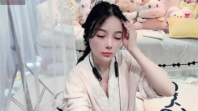 Snapshot of AKiKi711 chatting on March 31, 2026, 4:46 am AKiKi711 online show from March 31, 2026, 4:46 am