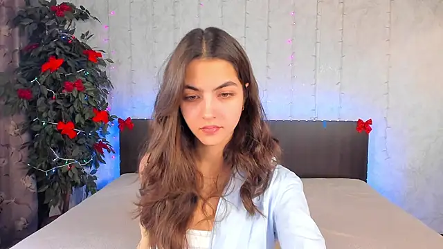 Milana Crystal  online show from December 27, 2024, 8:13 am