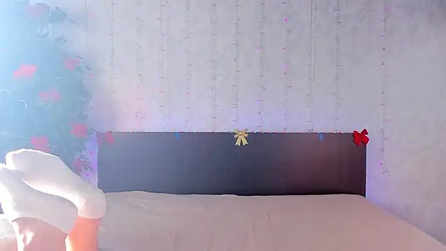 Milana Crystal  online show from January 5, 2025, 11:37 am