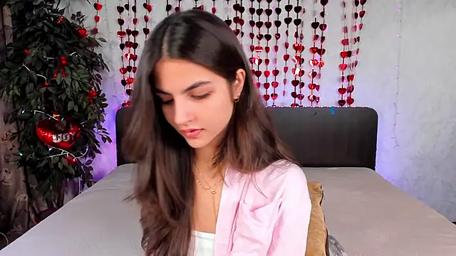 Milana Crystal  online show from March 3, 2025, 1:53 pm