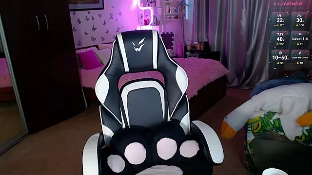 Snapshot of Sidney_blush chatting on February 2, 2026, 3:49 am Sidney blush online show from February 2, 2026, 3:49 am