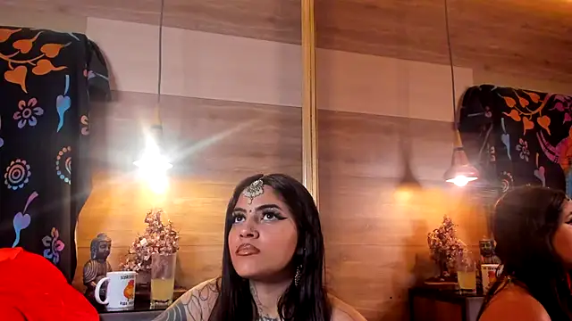 Cori Paige online show from December 19, 2025, 11:45 pm