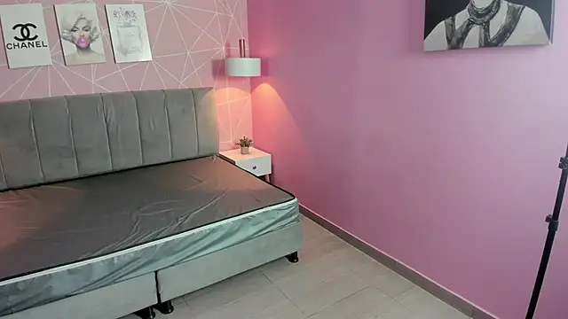 Snapshot of zara__sweet chatting on March 1, 2025, 12:34 pm zara sweet online show from March 1, 2025, 12:34 pm