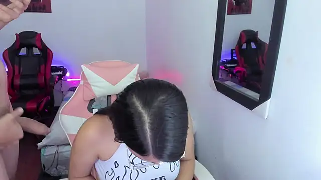 jessi and boy online show from January 12, 2026, 11:10 pm