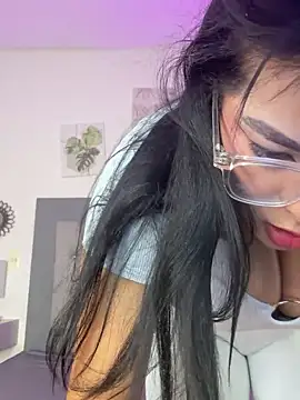 Kylie2211 online show from January 30, 2025, 2:38 am