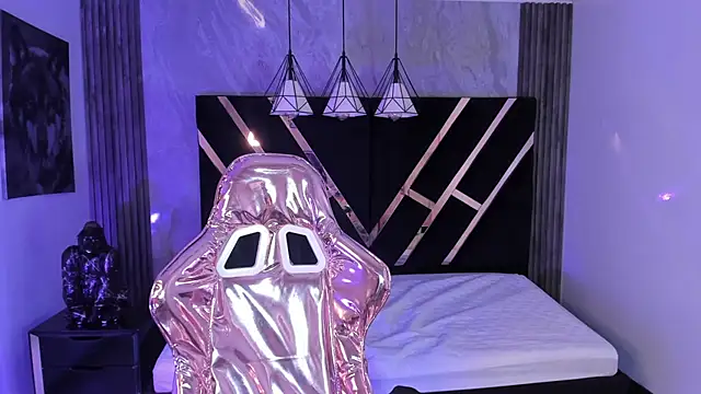 carlie mayer v online show from February 5, 2025, 7:07 am