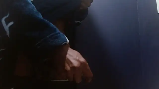 Snapshot of phbbcsham chatting on December 2, 2025, 10:05 pm phbbcsham online show from December 2, 2025, 10:05 pm