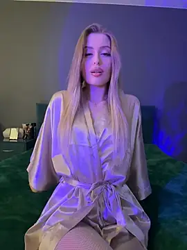 Sweet  Milly online show from January 20, 2025, 7:57 pm