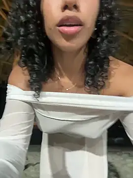 Brunettexio online show from March 21, 2025, 1:13 am