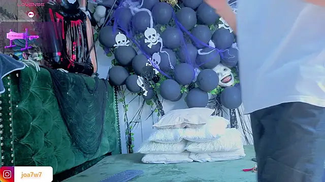 Levii Ackermann online show from October 31, 2025, 1:45 pm