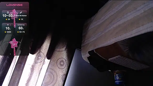 Snapshot of silvana_queen07 chatting on December 20, 2024, 9:17 pm silvana queen07 online show from December 20, 2024, 9:17 pm