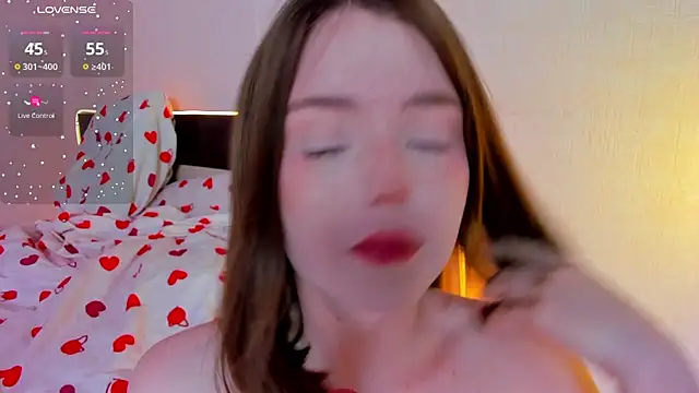 lexxxxxxi online show from July 9, 2026, 6:56 pm