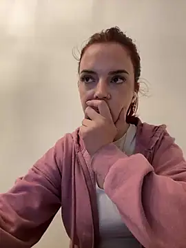 LexyGold online show from November 28, 2025, 1:58 pm