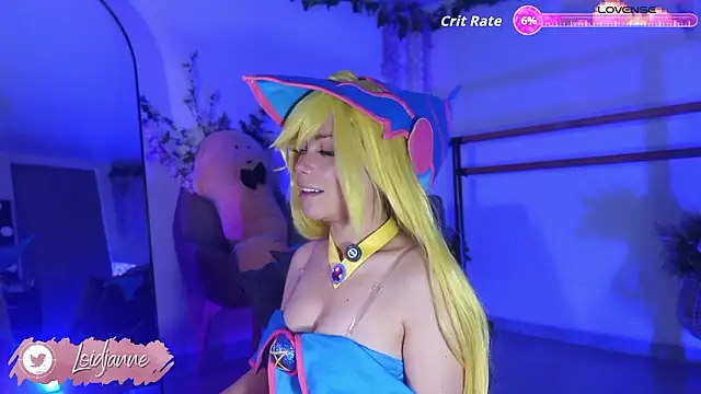 Snapshot of loIijanne chatting on February 11, 2026, 12:37 am loIijanne online show from February 11, 2026, 12:37 am